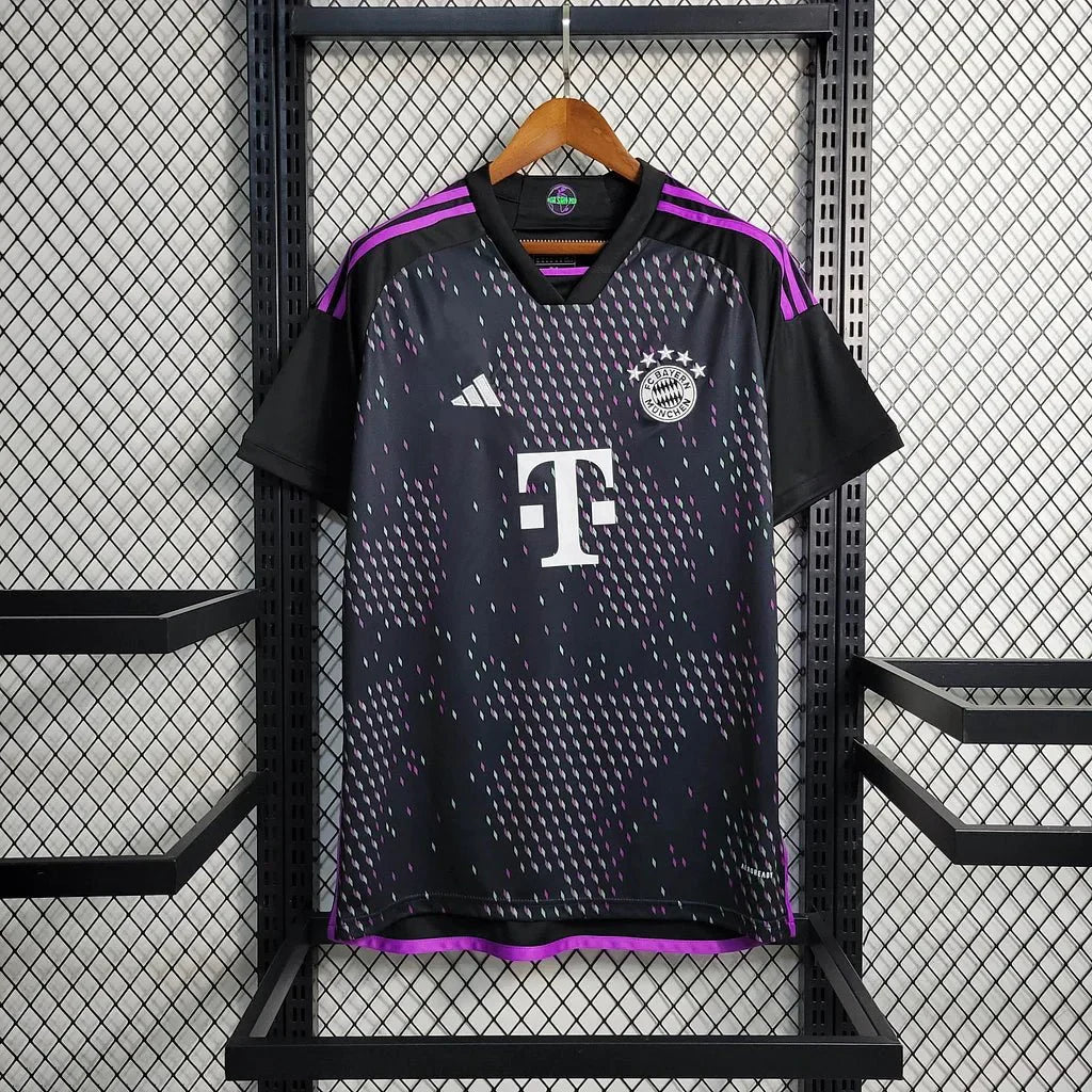 Bayern Munich 2023 Away Shirt